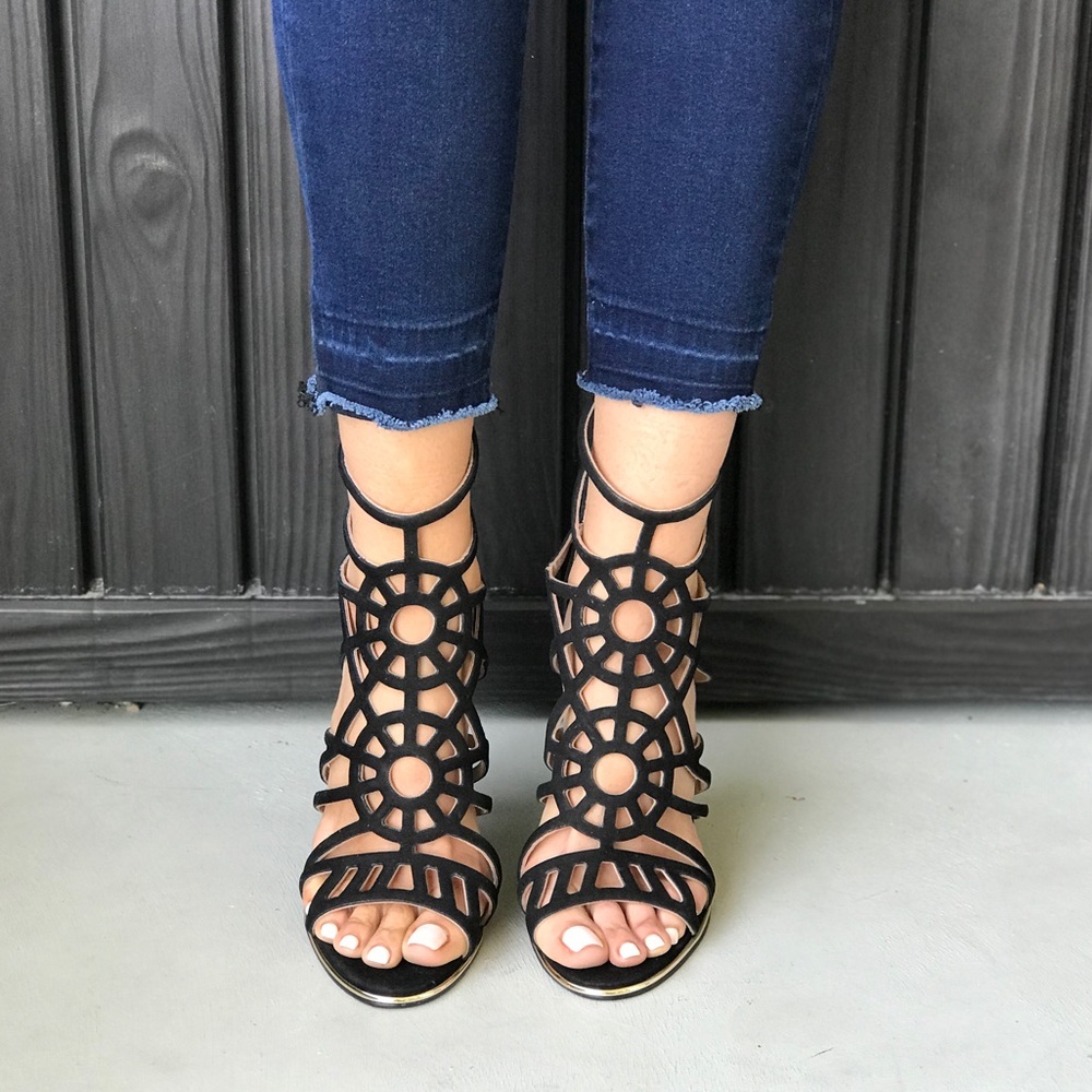 NIB Genuine Leather Caged Cut Out High Heel Sandal - Picture 2 of 7